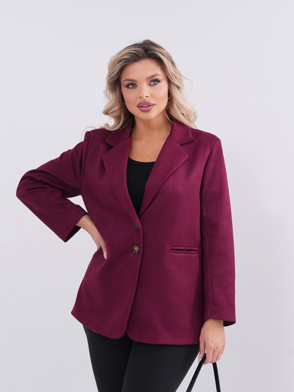 Пиджак из замши